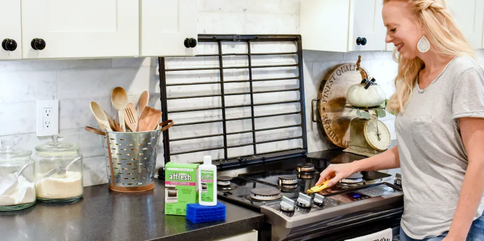 Kitchen cleaning tricks